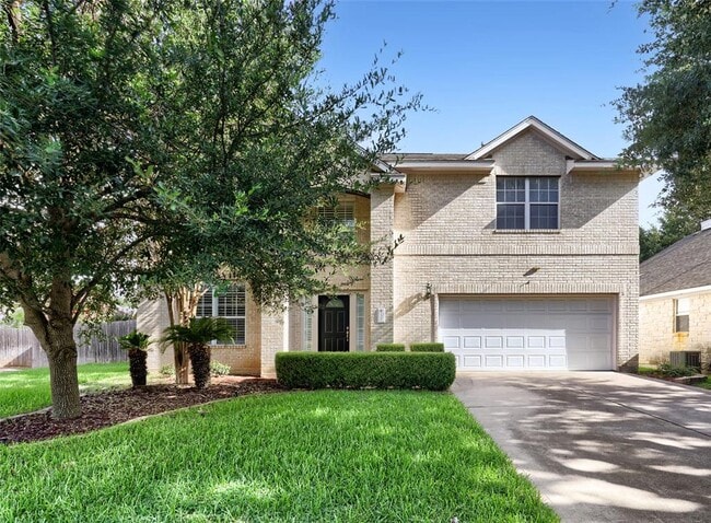 2302 Kristen Ln