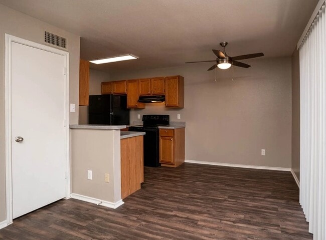 Avenue at Converse Apartments