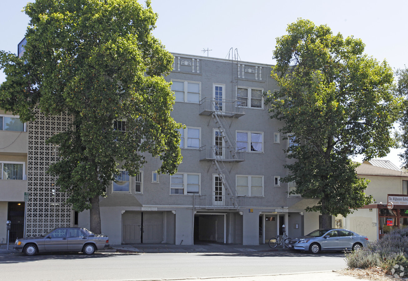 1176 University - 1176 University Apartments