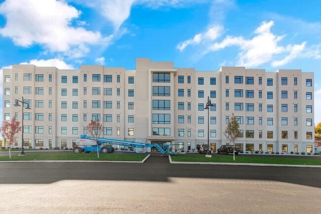 Photo - 30 Collins Ave Unit 000