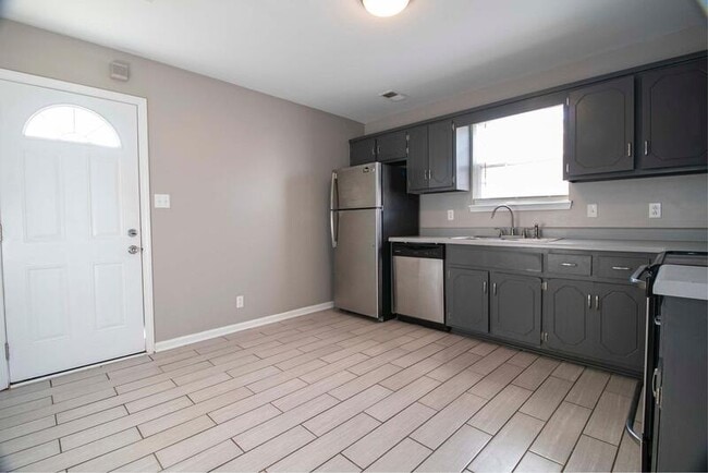 Photo - 1125 Keith Ave