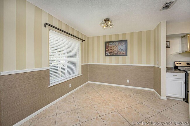 Photo - 815 Boynton Beach Blvd Unit 1-203