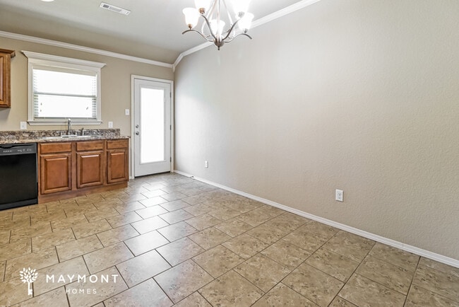 Photo - 1140 Oak Glenn Loop