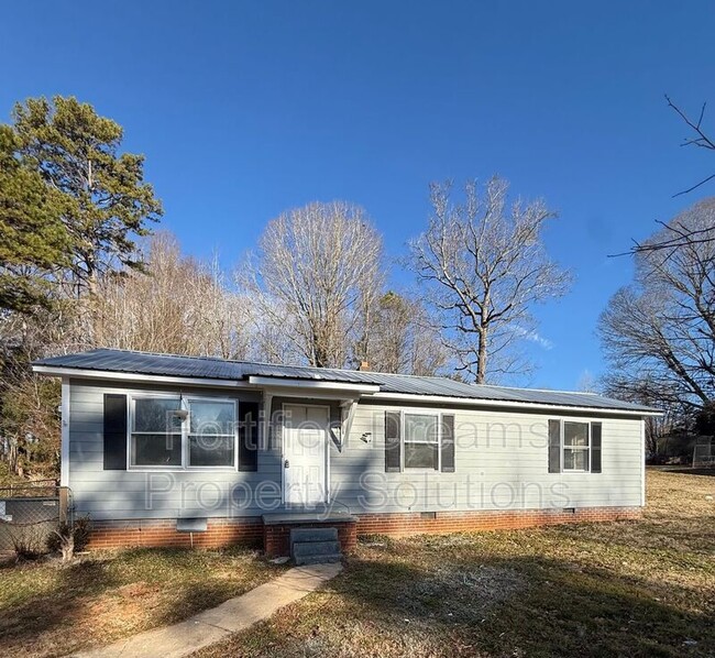 Photo - 176 Coble Cir House