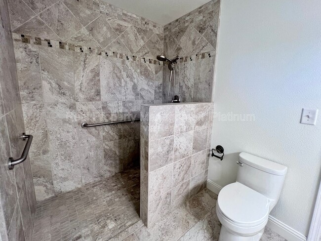 Photo - 9193 N Fowler Ave