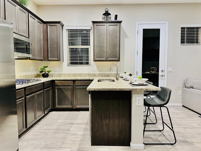 Photo - 8060 S Desert Indigo Dr
