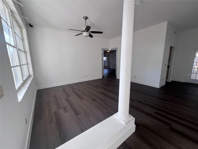 Photo - 9224 Sunflower Dr