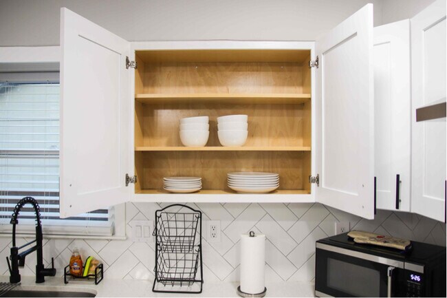 Photo - 6848 Torrance Ln