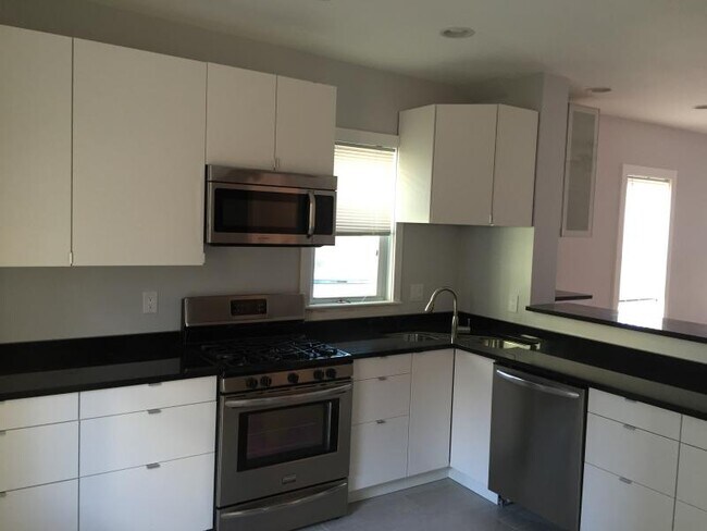 Photo - 278 Cypress St Condo Unit 3
