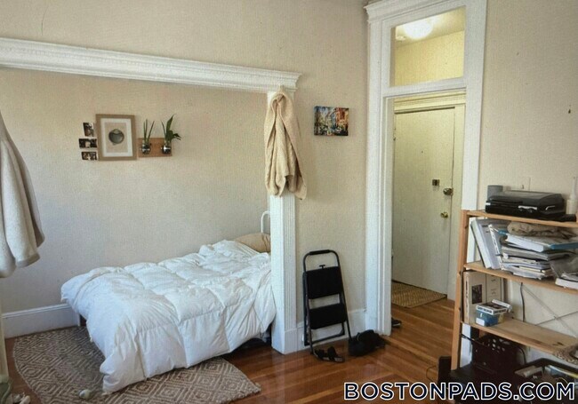 Photo - 38 Hemenway St Unit 21