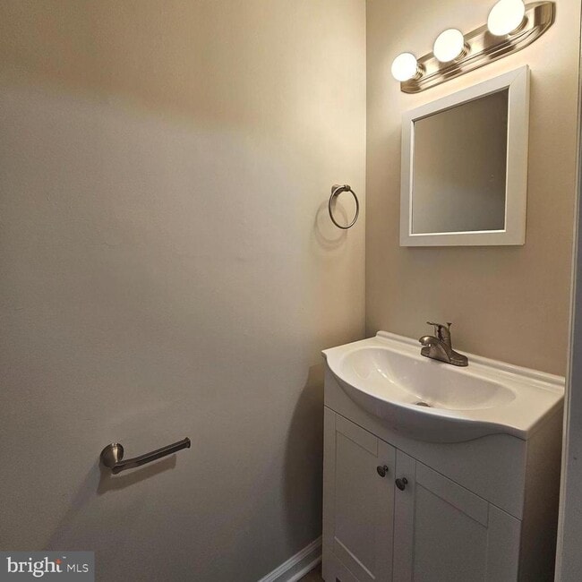 Photo - 8473 Aurora Ct