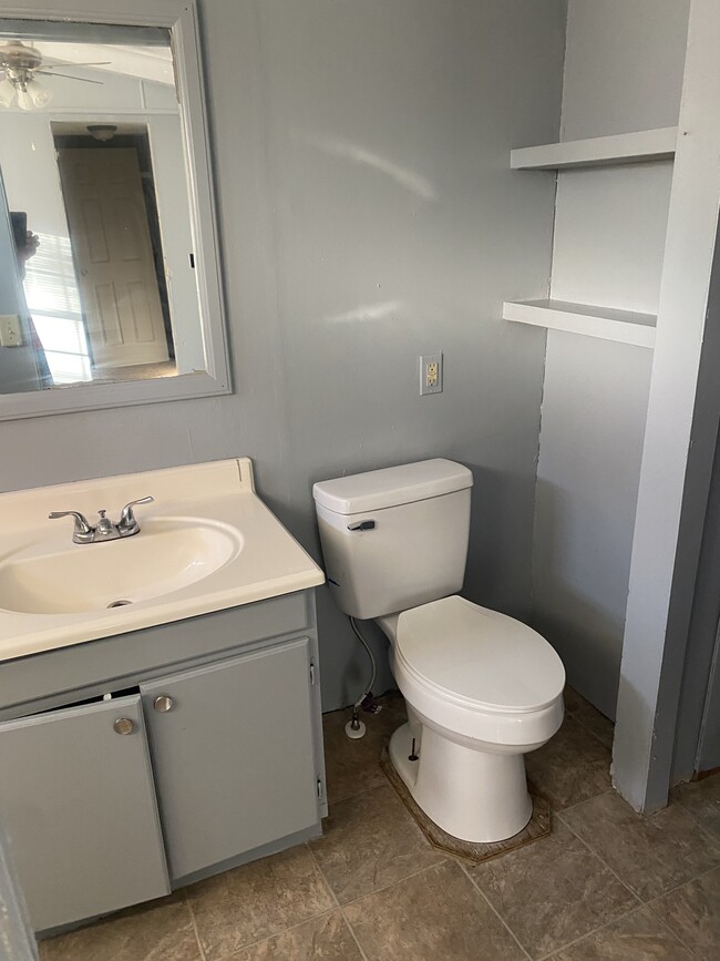 Building Photo - 13190 Hoosier Dr