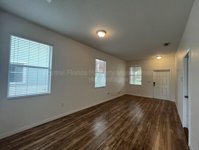 Photo - 10935 Savannah Landing Cir