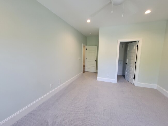 Photo - 3903 Harkers Way