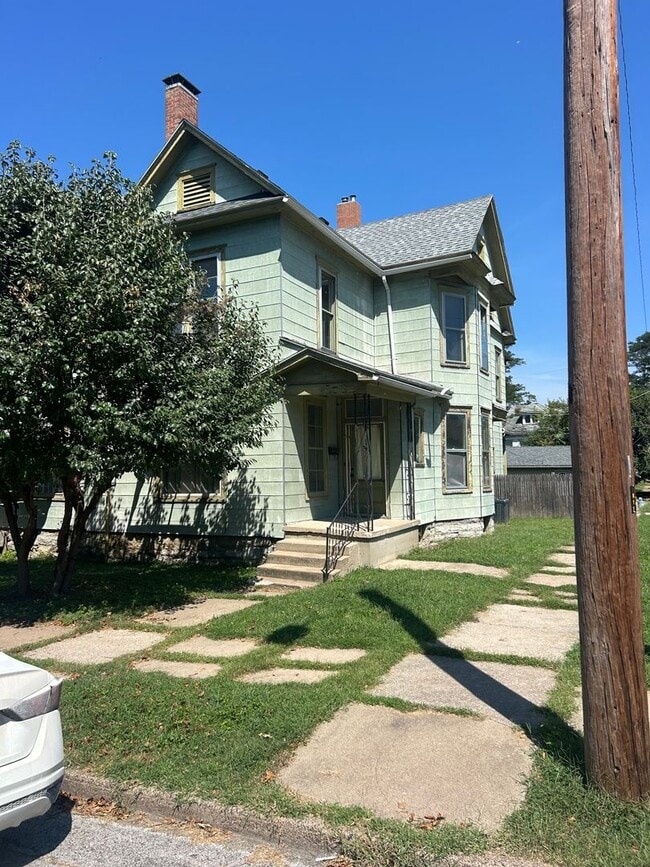 301 Morgan St