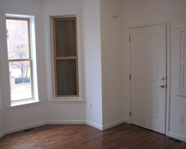 Photo - 165 Johnston St Unidad 1