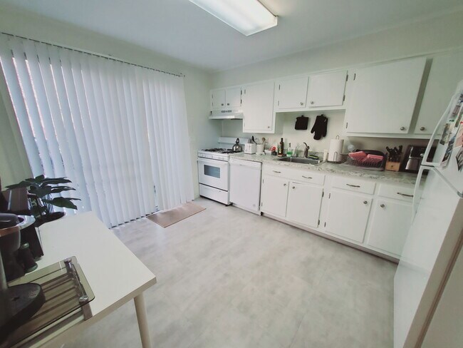 13 Elmwood St