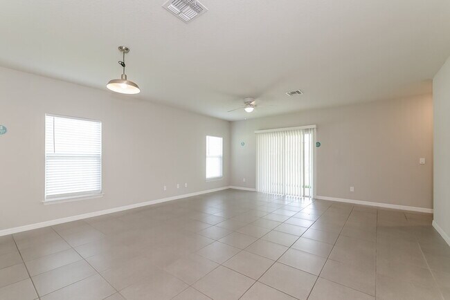 Photo - 850 San Jose Ct