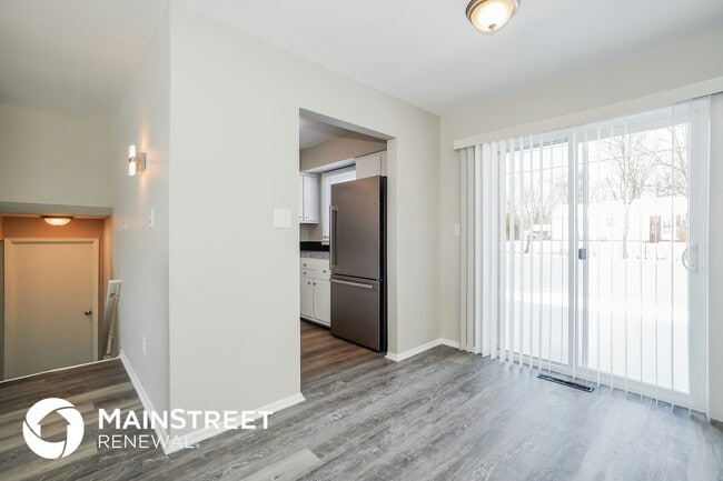 Photo - 6373 Faircrest Rd