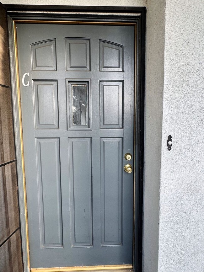 Photo - 2-Bedroom Residence with Front-Row Views on Lively 2nd Street Unidad 1009  C