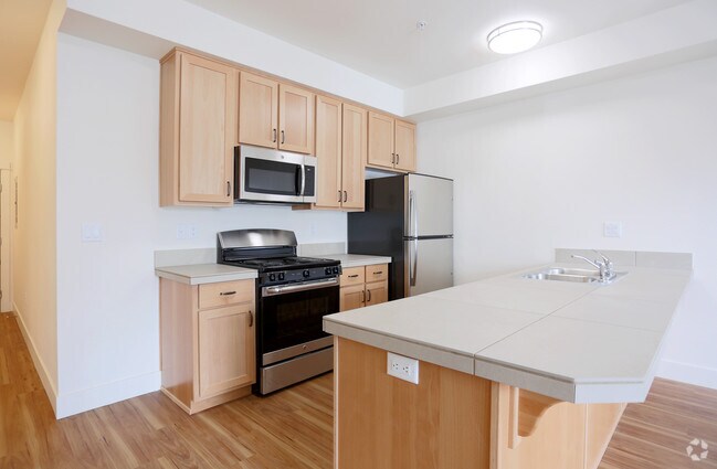 Photo - Cedar Manor Apartments