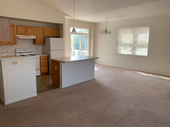 Photo - 2nd Floor 2-Bedroom Condo with Mountain Views in Southwest Longmont Unidad 1308