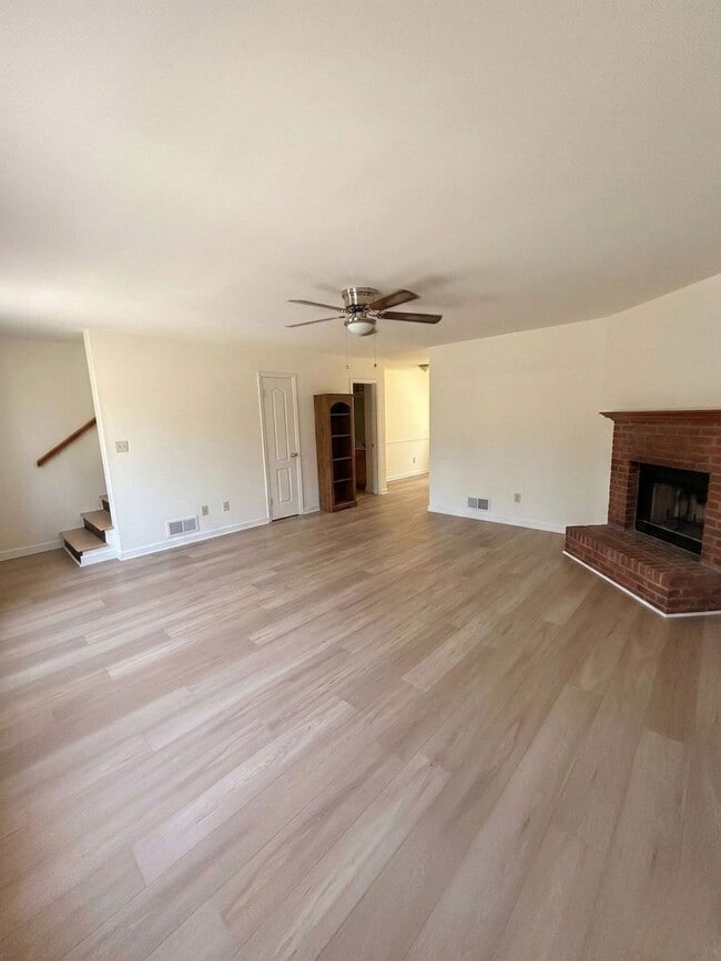 Photo - 3 Bedroom 2.5 Bath Townhome in East Athens - Close to UGA Vet School