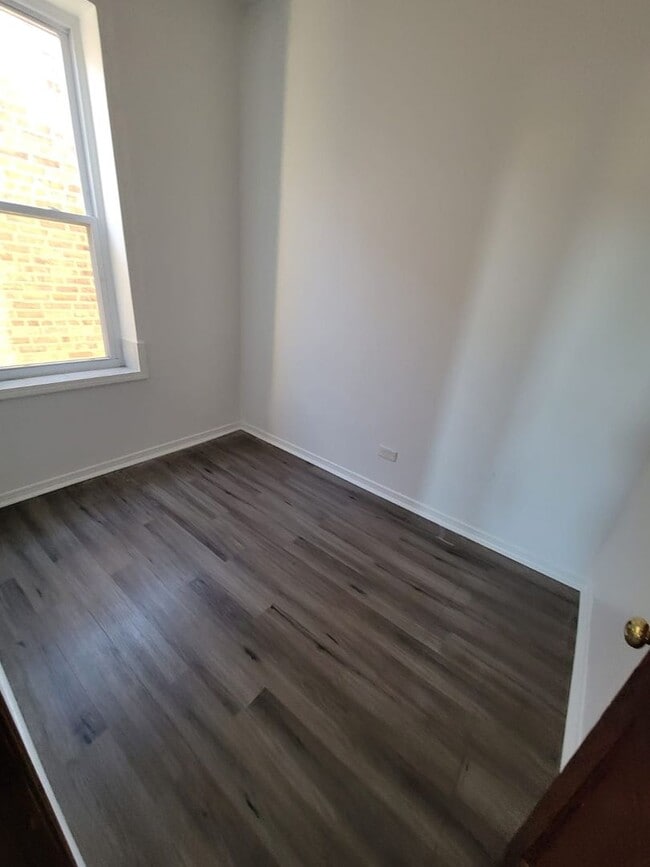 Photo - 2230 S. Kedzie Unidad 3F