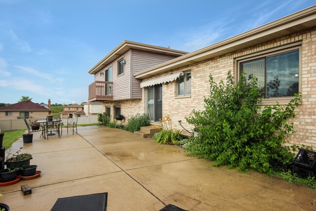 Photo - 19018 Nightingale Ln