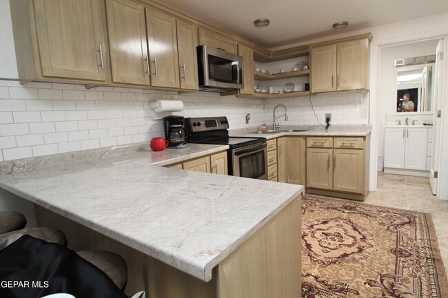 Building Photo - 900 Winter Dr Rental