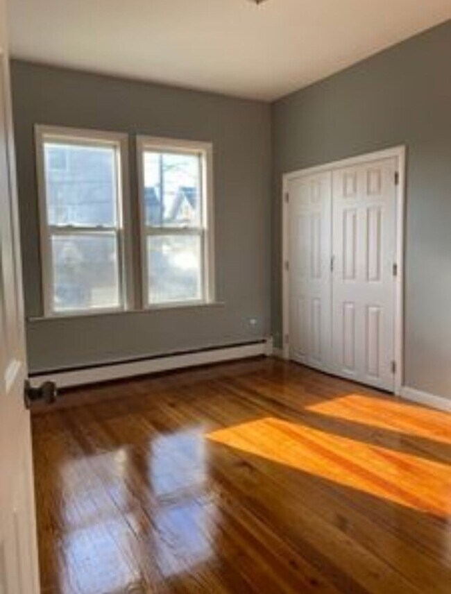 661 Lawton St Unit 1
