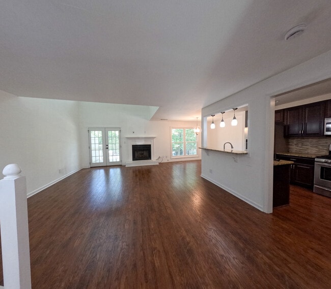 Photo - 705 Bridge Ln SE