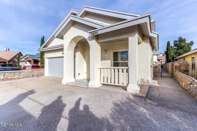 Photo - 3604 Tierra Real Way