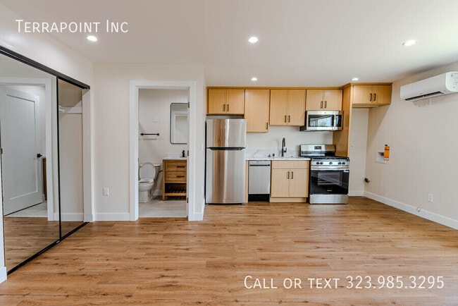 Building Photo - 456 S Breed St Unit 25