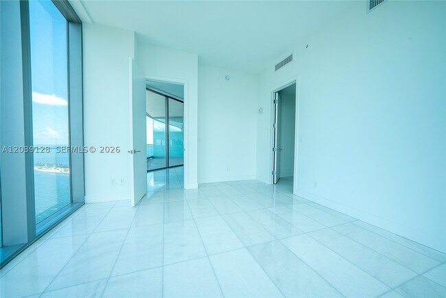 Photo - 175 SE 25th Rd Unit 2704