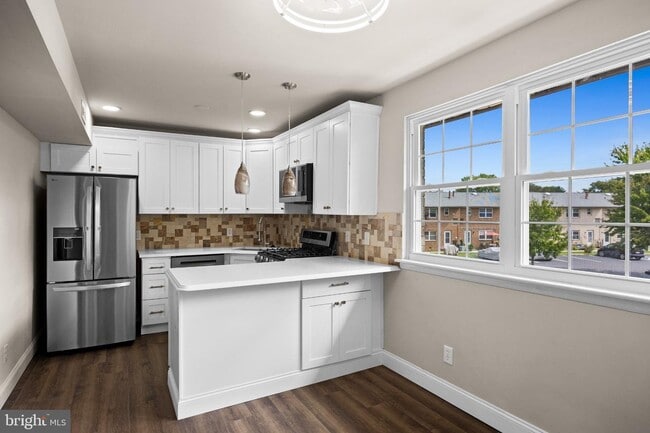 109 Eaves Mill Rd