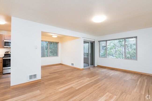1BD, 1BA - 694-730SF