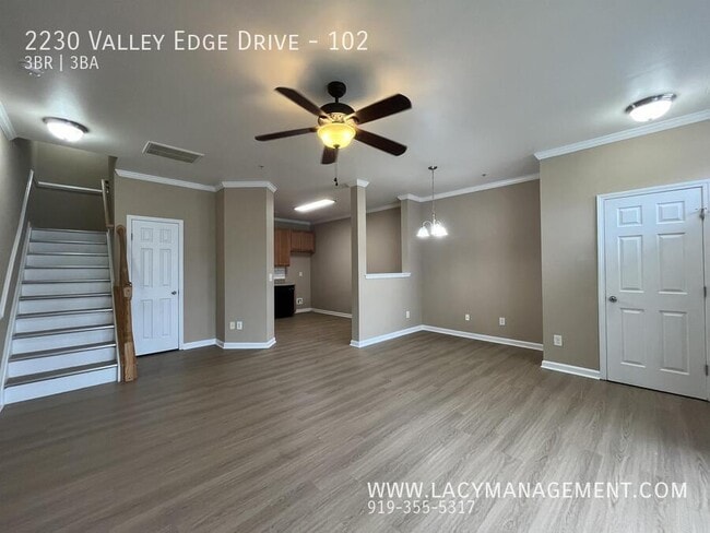 Photo - 2230 Valley Edge Dr