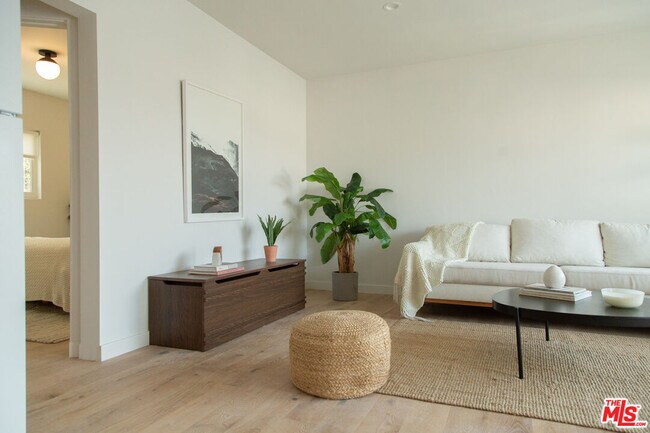 Photo - 3363 Andrita St Condo Unit 4