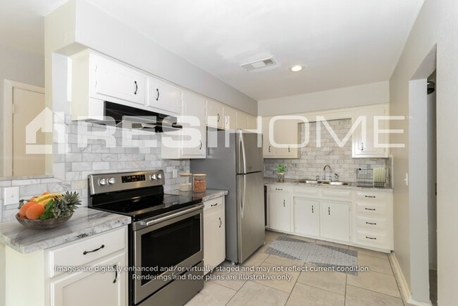 Photo - 1021 Baldwin St