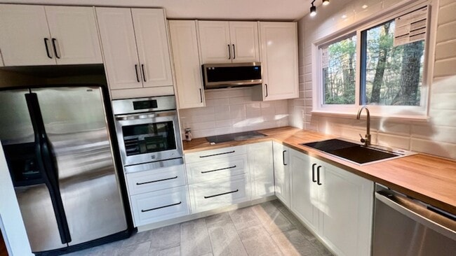 Photo - 15 Norfolk Ct