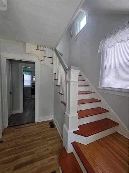 Photo - 114 Fletcher St