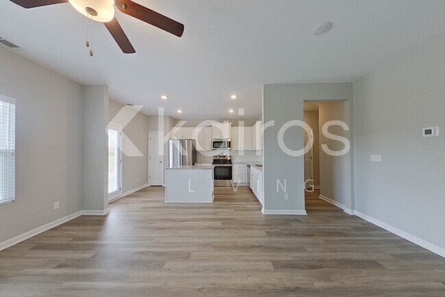 Photo - 857 Silent Barge Cv