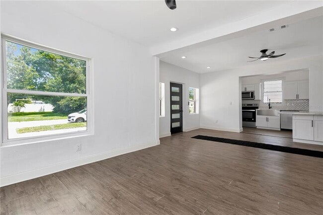 Photo - 2714 36th Ave N