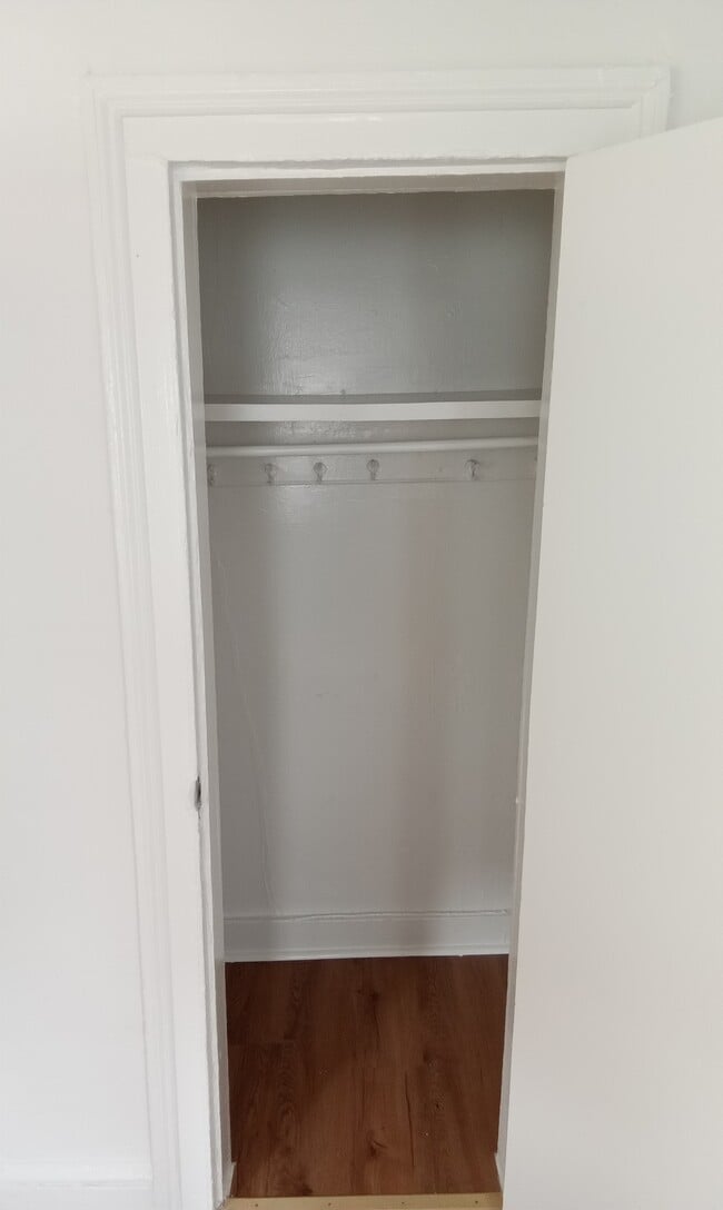 Photo - 39 E 4th St Unidad Apt 2