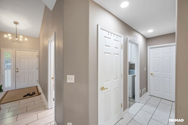 Photo - 1321 S Lansing Ct