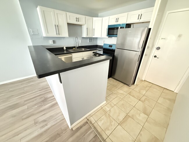 Photo - 1121 Albion St Condo Unit 508