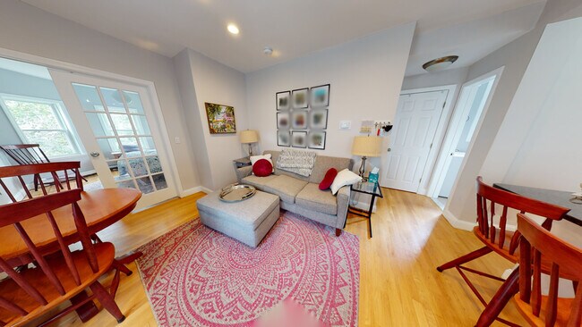 Photo - 13 Howard St Townhome