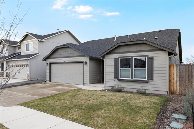 Photo - 3613 Carnelian St