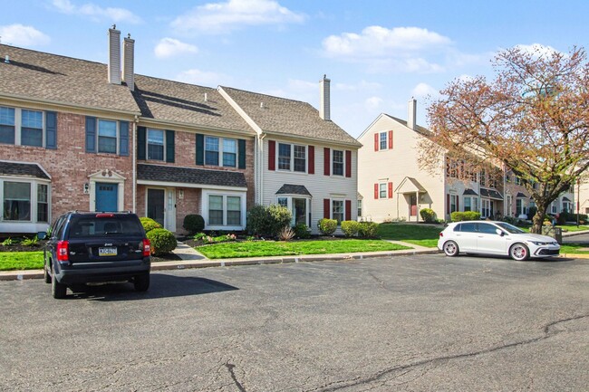 Photo - Beautiful Spacious Townhome